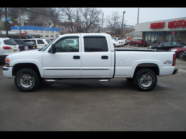 GMC Sierra 2006 photo 1