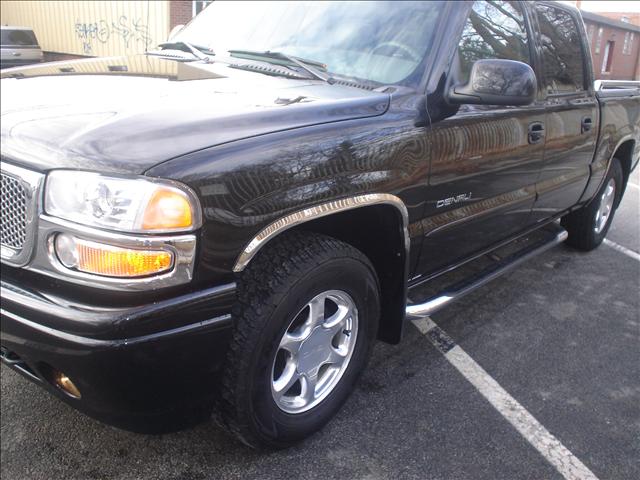 GMC Sierra 2006 photo 1