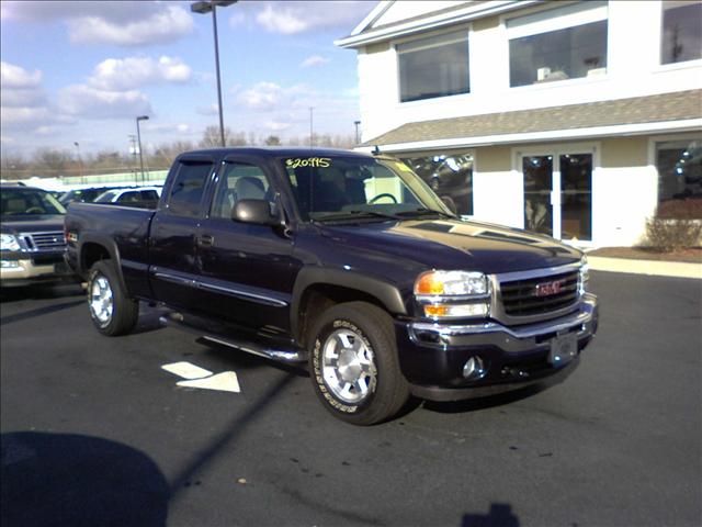 GMC Sierra 2006 photo 1