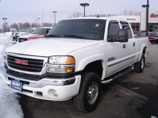 GMC Sierra SLT Pickup