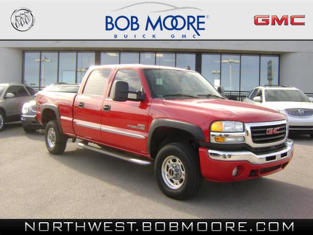 GMC Sierra SLT Pickup