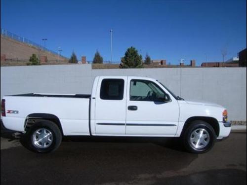 GMC Sierra 2006 photo 2