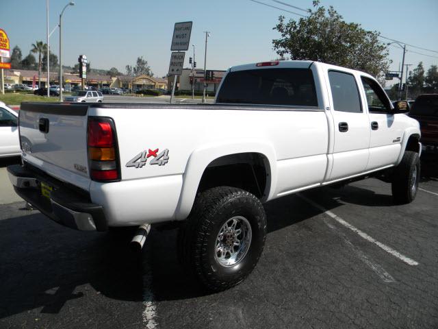 GMC Sierra 2006 photo 2