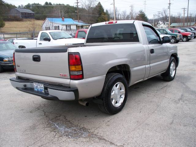 GMC Sierra 2006 photo 3