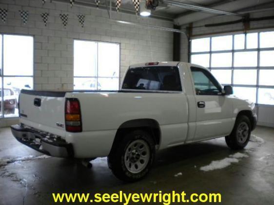 GMC Sierra 2006 photo 1