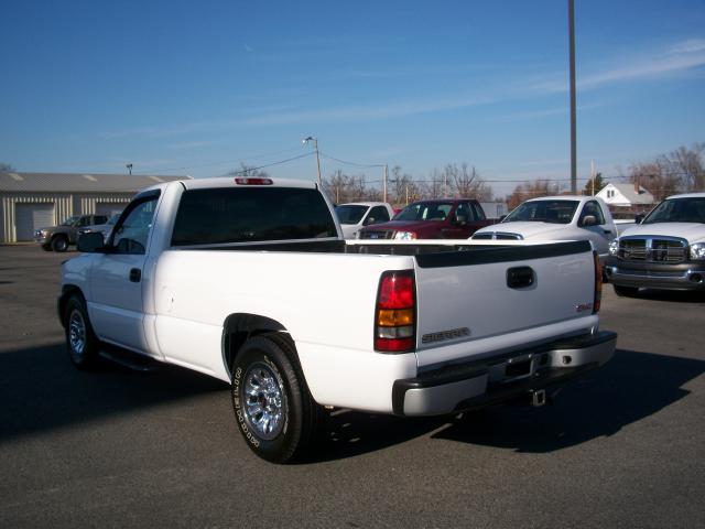 GMC Sierra 2006 photo 3