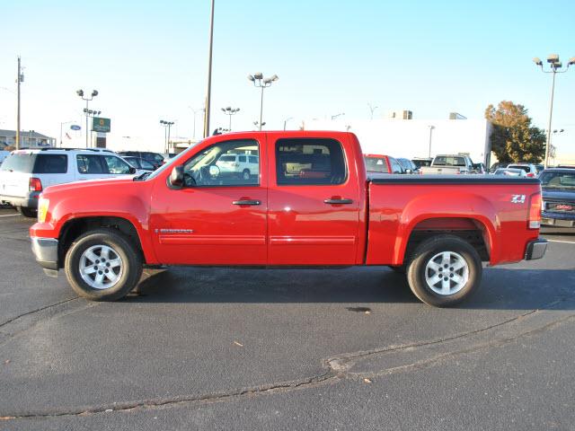 GMC Sierra 2007 photo 1