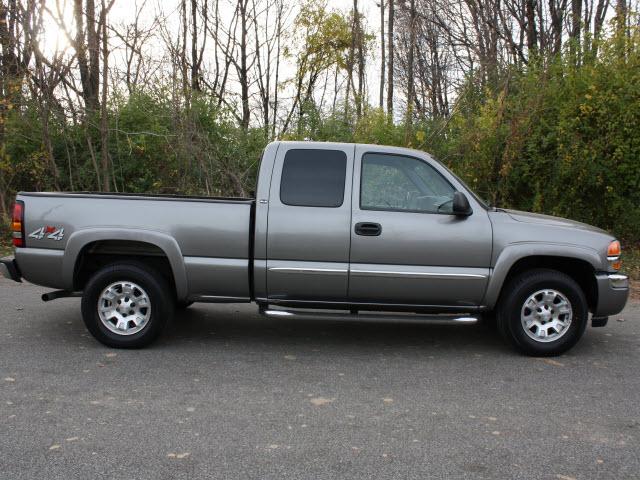 GMC Sierra 2007 photo 1