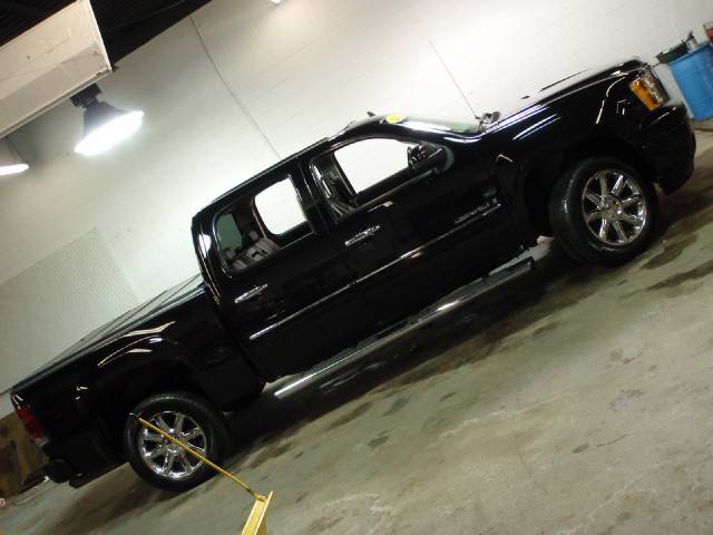GMC Sierra SLT 4 X Pickup