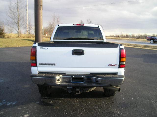 GMC Sierra 2007 photo 2