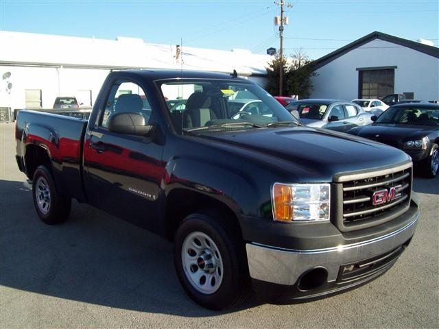 GMC Sierra 2007 photo 2