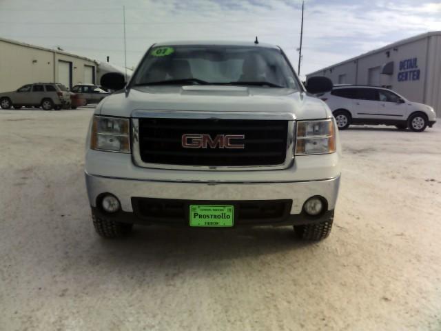 GMC Sierra CREW CAB SLT Pickup