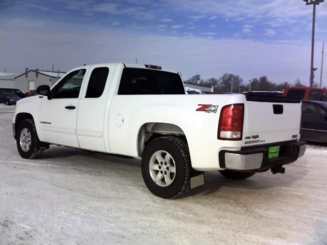 GMC Sierra 2007 photo 1