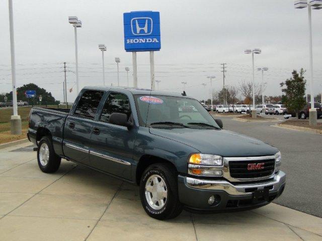 GMC Sierra 2007 photo 1