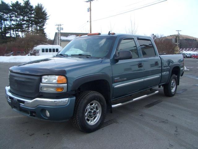GMC Sierra SLE Sierra 2WD Pickup