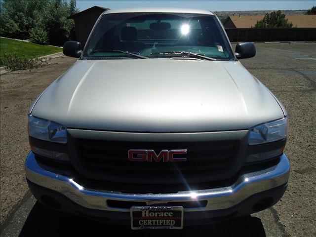 GMC Sierra 2007 photo 1