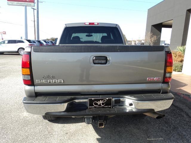 GMC Sierra 2007 photo 2