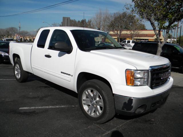 GMC Sierra 2007 photo 1