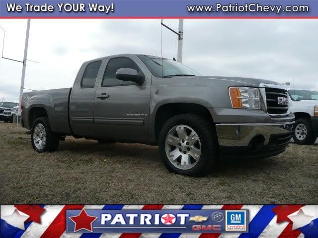 GMC Sierra SLT Pickup