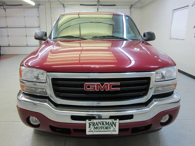GMC Sierra 2007 photo 1