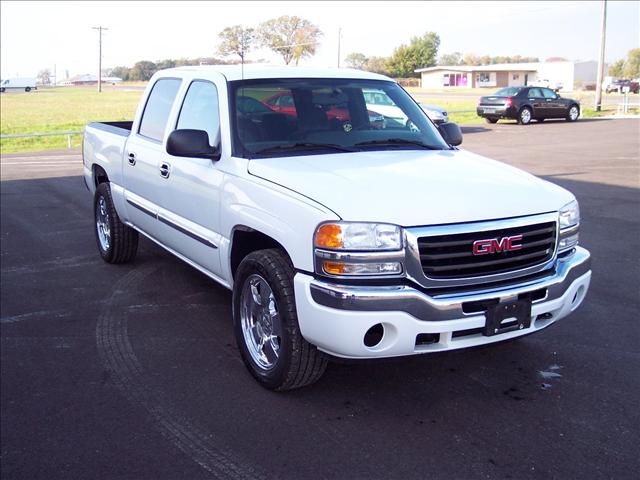 GMC Sierra 2007 photo 2