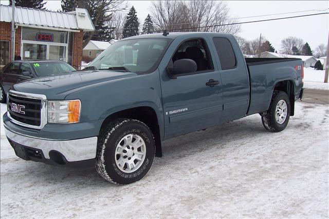 GMC Sierra LS 2WD 4dr SUV Pickup