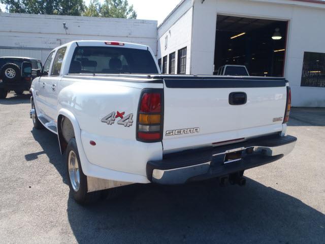 GMC Sierra 2007 photo 2