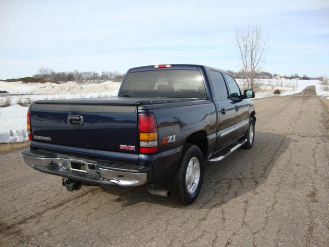 GMC Sierra 2007 photo 2