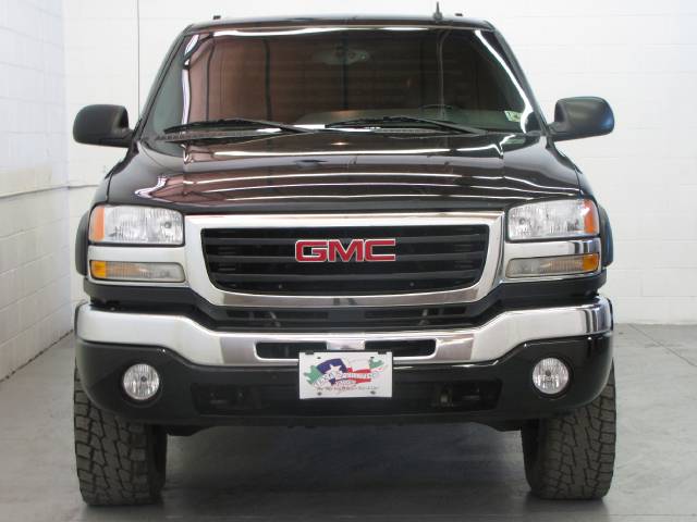 GMC Sierra SLT Pickup
