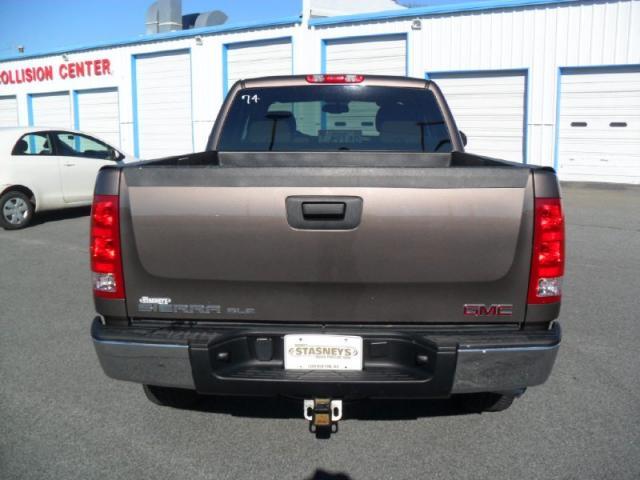 GMC Sierra 2007 photo 2