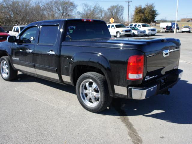 GMC Sierra 2007 photo 2