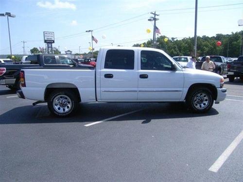 GMC Sierra 2007 photo 2