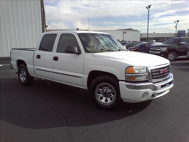 GMC Sierra 2007 photo 1