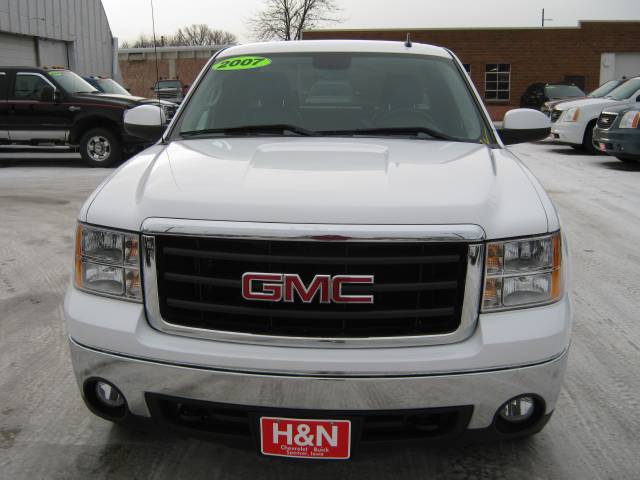 GMC Sierra 2007 photo 1