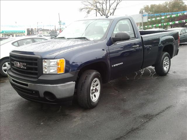 GMC Sierra 2dr Cpe 2SS Pickup