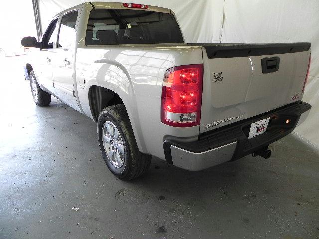 GMC Sierra 2009 photo 1