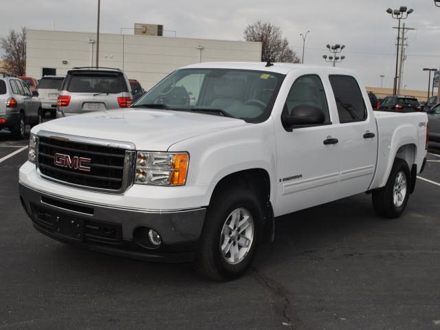 GMC Sierra C300 Sport Sedan 4D Pickup