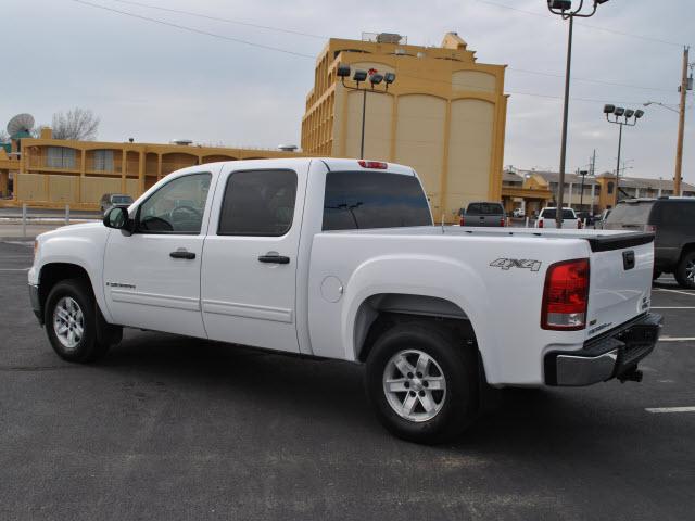 GMC Sierra 2009 photo 2
