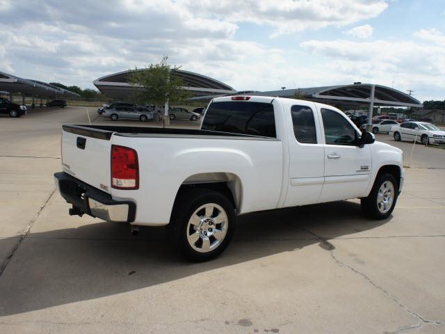 GMC Sierra 2009 photo 2