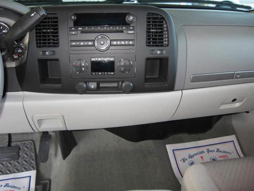 GMC Sierra 2009 photo 2