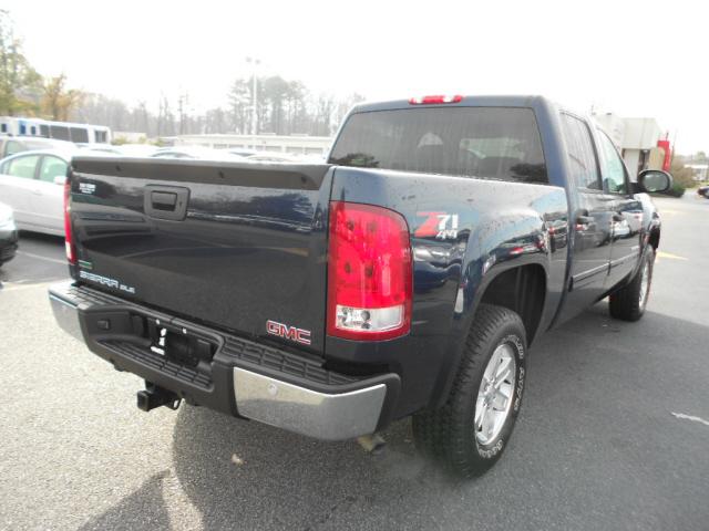 GMC Sierra 2011 photo 4