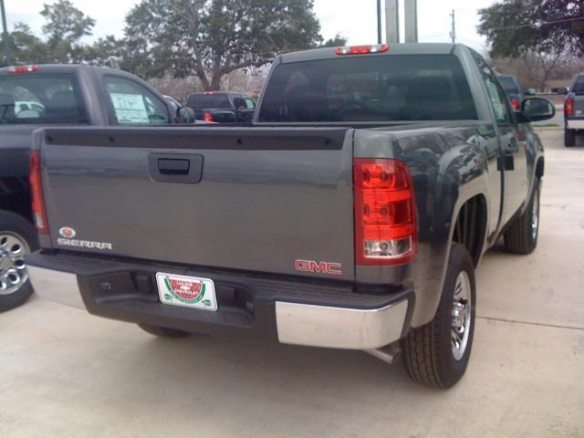 GMC Sierra 2011 photo 3