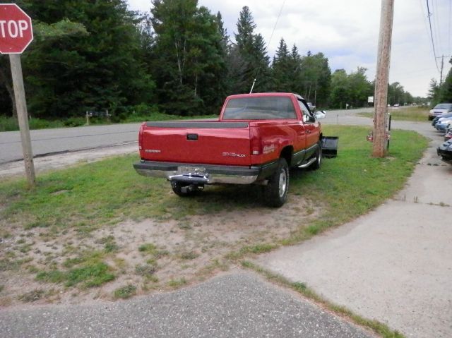 GMC Sierra 1500 LT Sedan 4D Pickup Truck
