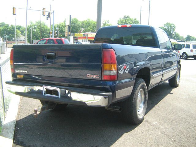 GMC Sierra 1500 With Leather And DVD Pickup Truck