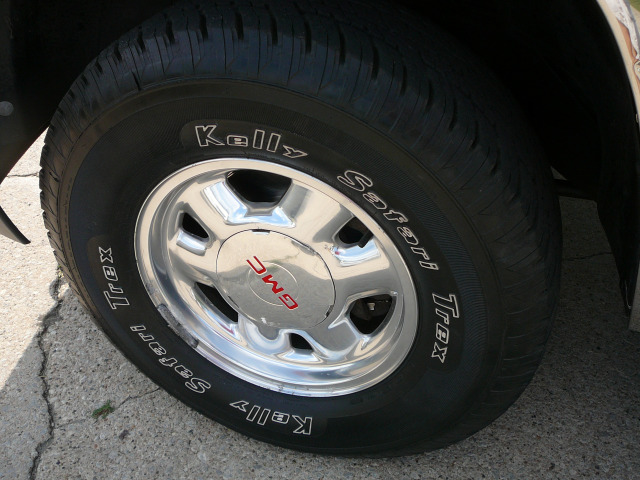 GMC Sierra 1500 2000 photo 1