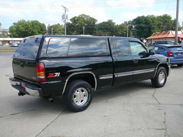 GMC Sierra 1500 2000 photo 2