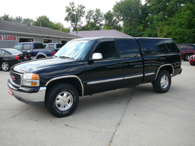 GMC Sierra 1500 2000 photo 3