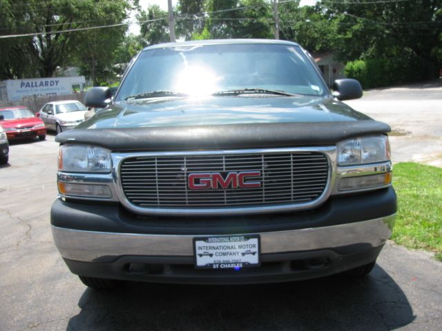 GMC Sierra 1500 Supercab Lariat Pickup Truck