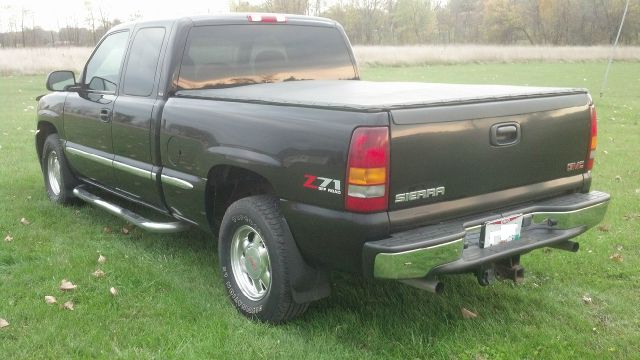 GMC Sierra 1500 2002 photo 2