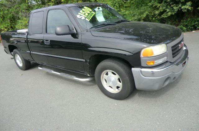 GMC Sierra 1500 2003 photo 2